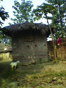 घर बनलई अधुरा