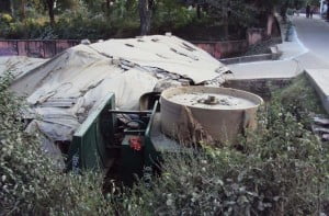 घर मा गिर गे मशीन