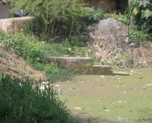 घूर डाल के गंदा करैं तालाब