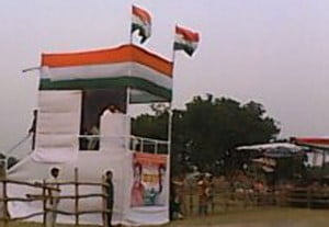 भाषण देत कांग्रेस पार्टी के उपाध्यक्ष राहुल गाँधी