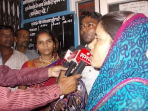 डाक्टर के लापरवाही से लउटत मरीज